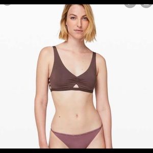 Lululemon Athletica Simply Gathered Bralette